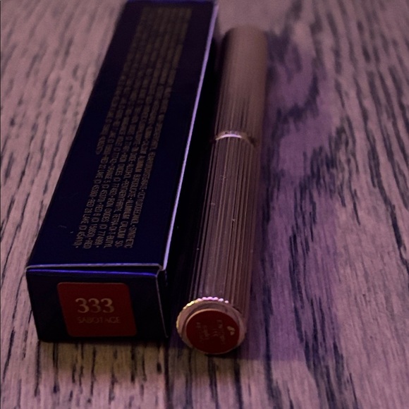 Estee Lauder Lipstick pure color slick & Shine Red Lipstick 333 - Picture 8 of 11